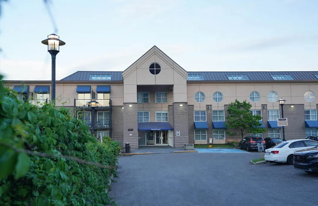 Hotel Lindbergh Par Jaro-1